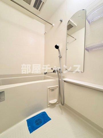 プレサンス名古屋駅ゲートの浴室