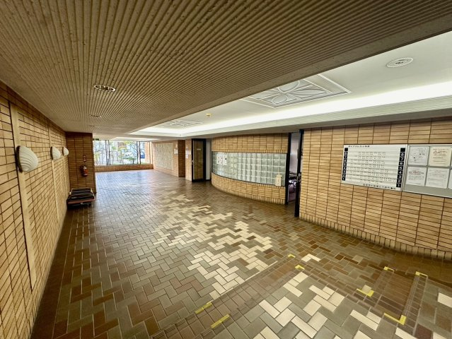 ダイアパレス小田原のエントランス