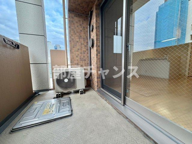 プレサンス名古屋STATIONアライブのバルコニー
