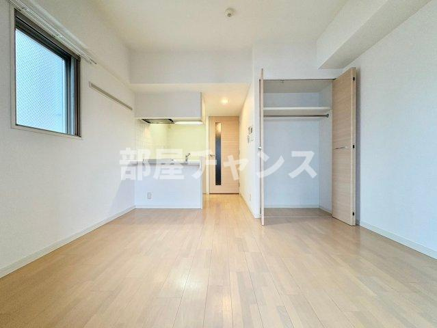 プレサンス名古屋STATIONアライブの寝室