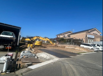 【駐車場】 | ブルーミングガーデン　名古屋市緑区大根山１丁目 | 最強キャンペーン対象物件です♪詳細は弊社ホームページもしくはスタッフまでお気軽にお問合せ下さいませ♪ お役に立てる自信があります♪