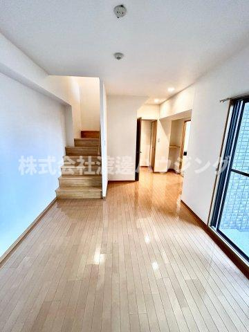 コリーヌ江坂の内装