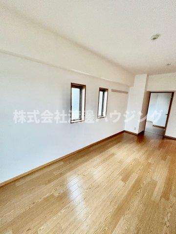 コリーヌ江坂の内装