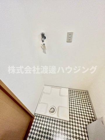 コリーヌ江坂の設備|室内洗濯パン