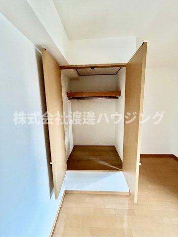 コリーヌ江坂の収納