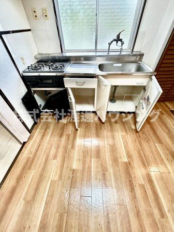 藤白台住宅D33のキッチン|キッチン下収納