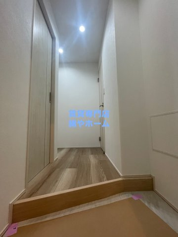 フジパレス エン Ⅱ号館の玄関|きれいな玄関です