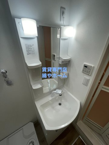 フジパレス エン Ⅱ号館の独立洗面台|独立洗面台で身支度をすべて済ませてしまいましょう