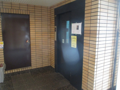 【その他共用部分】 | ボネールTAKIGAWA | エレベーターが有るので助かりますね