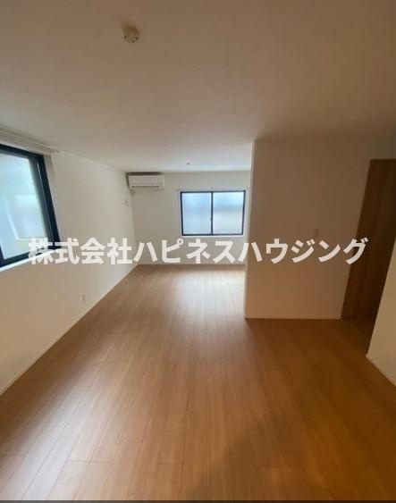 Ｋｏｌｅｔ江戸川台～コレットエドガワダイ～の居間・リビング