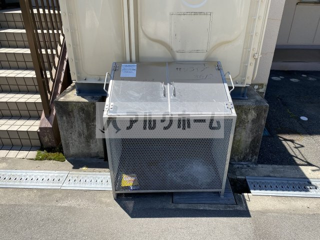 サンライズ柏原のその他共用部分|サンライズ柏原　ゴミ捨て場
