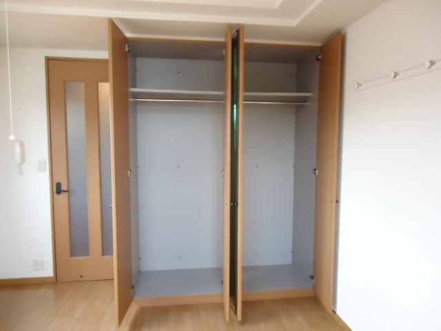 パームヒルズの収納|クローゼット