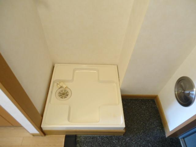 パームヒルズのその他|洗濯機置場