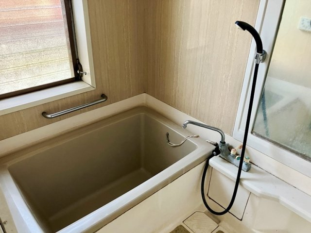 藤代戸建の浴室