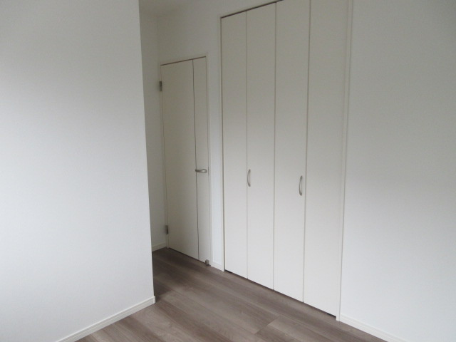 【仲介手数料無料】新築後未入居戸建　熊谷市末広4-14（全11棟）の洋室