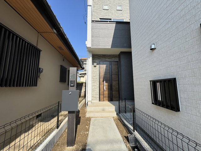 流山市南流山５丁目新築戸建（南流山14期）のエントランス|エントランス・玄関ポーチ