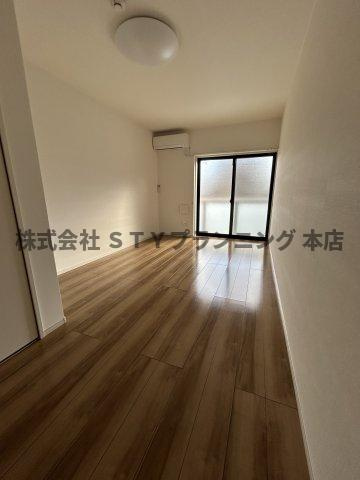 仲介手数料０円！リシャール・瑞の居間・リビング