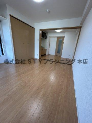 仲介手数料０円！メゾン・ド・ヴェールの洋室