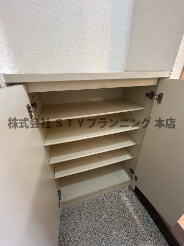 仲介手数料０円！メゾン・ド・ヴェールの収納