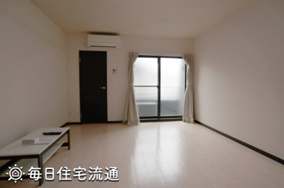 【居間・リビング】 | メープルコート