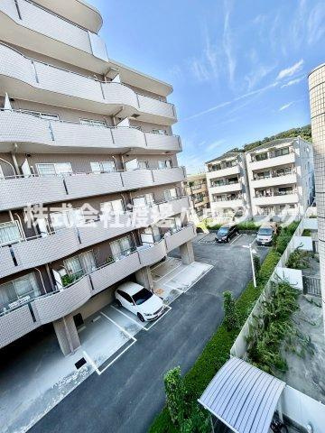 クリスタルマンションの展望