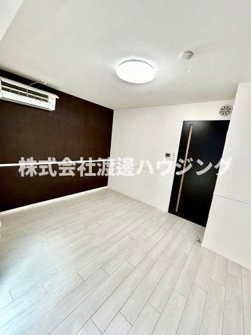 クリスタルマンションの内装