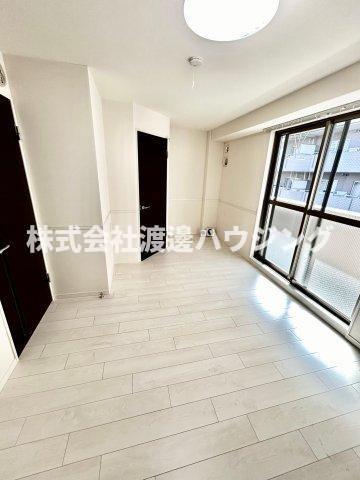 クリスタルマンションの内装