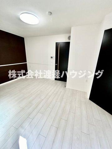 クリスタルマンションの内装