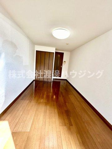 アンプルールフェールカメリアの寝室