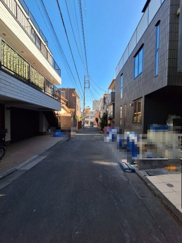 （仮称）新宿区富久町新築計画の駐車場