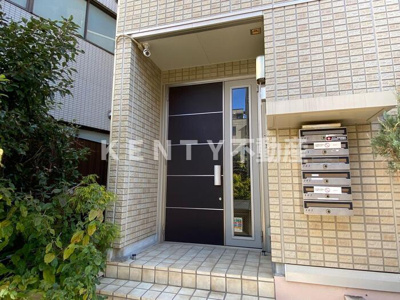 【エントランス】 | ef Osaki | 建物の内部です