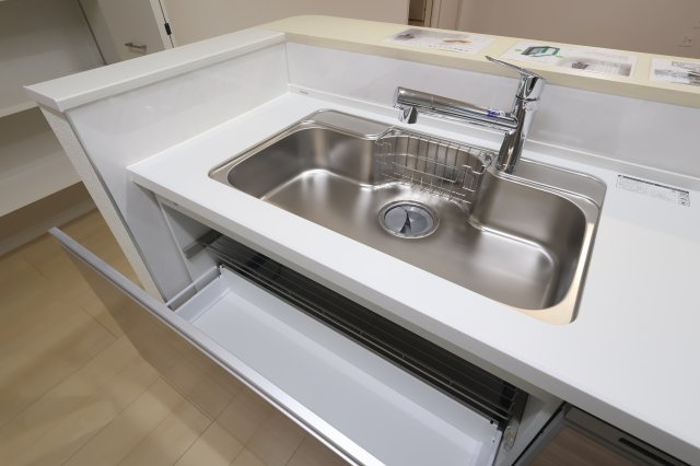 《仲介手数料無料》浦和区大東２丁目11-44(2号棟)新築一戸建ていろどりアイタウンのキッチン|撮影日 2025年10月16日 13:30 曇り