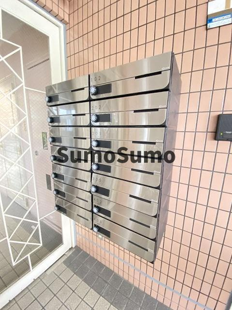 ボンジュールのロビー|建物外観を気になさる方へ、見た目の良い物件です