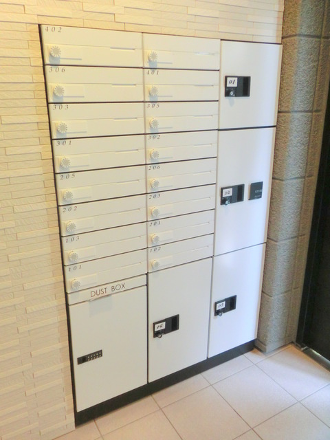 シャトー代々木のエントランス