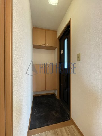 フェニックス小仙波Aの玄関