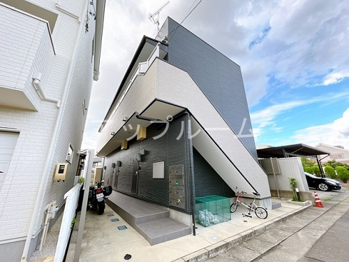 ロッククリスタル小木田(ロッククリスタルオギタ