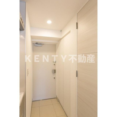 【玄関】 | ライトテラス多摩川 | ゆったりとした玄関です