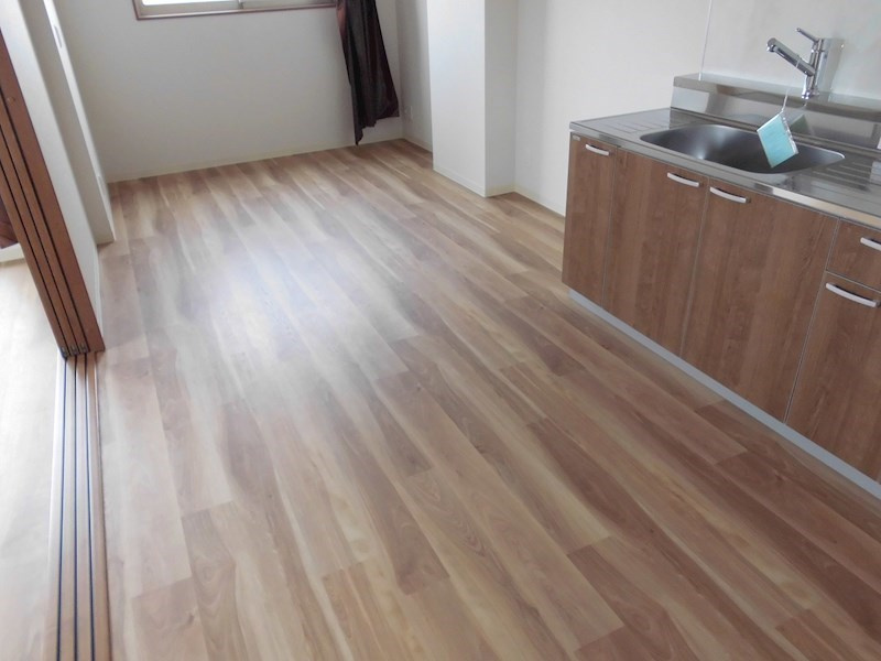 メゾンアカシの居間・リビング