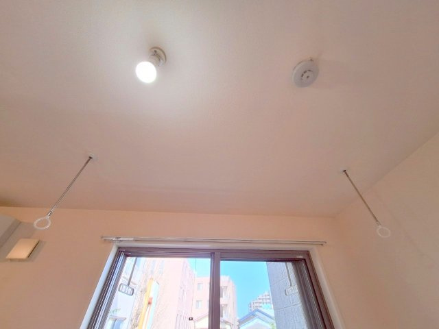 ＦＥＬＳＥＮ　フェルゼンの設備|★室内物干しフック★