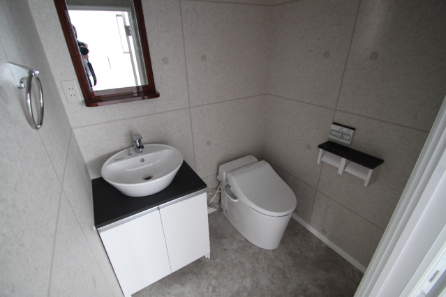 天満町森ビルのトイレ|落ち着いたトイレです