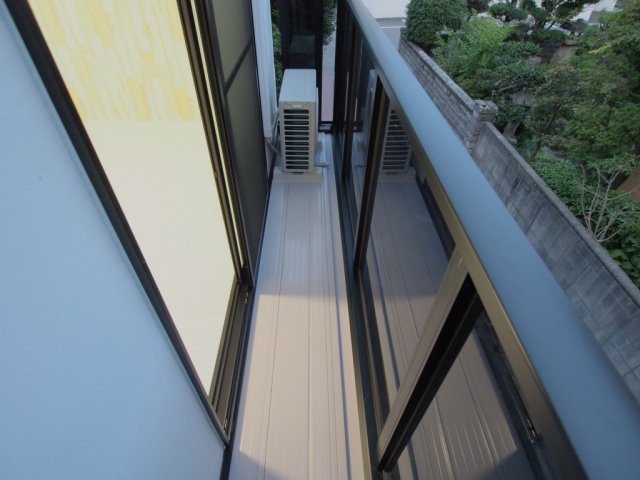 リバティハウスのバルコニー