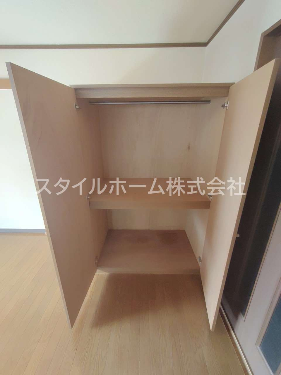 サニーヒルⅠの収納|別部屋写真です。