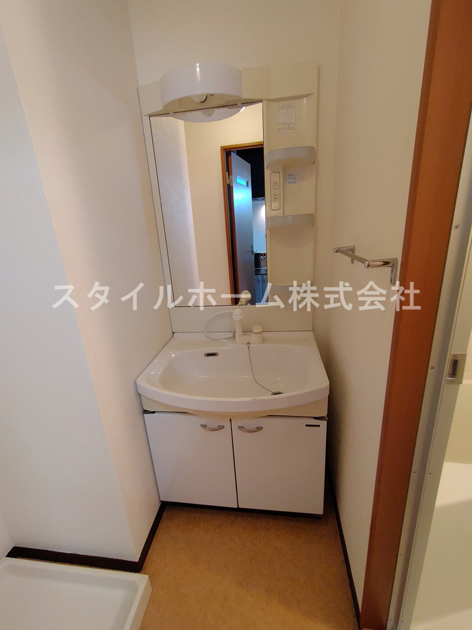 グリシーヌの洗面所