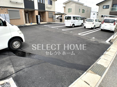 【駐車場】 | グランディア一番館 | 駐車場です