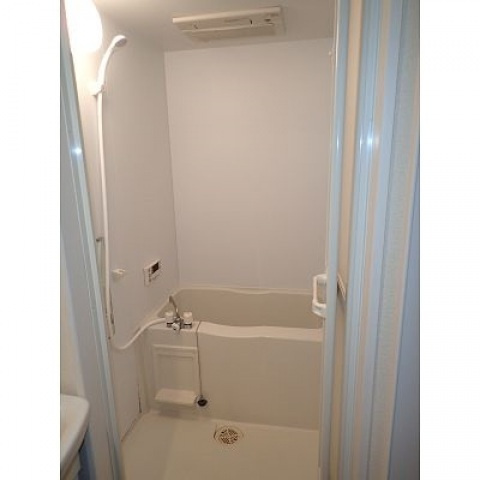 ニホコーポラスの浴室|お風呂で日々の疲れを落としましょう