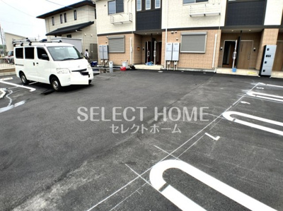 【駐車場】 | グランディア一番館 | 駐車場があります