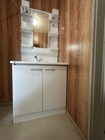 タウンKの独立洗面台|朝の身支度には欠かせない独立洗面化粧台