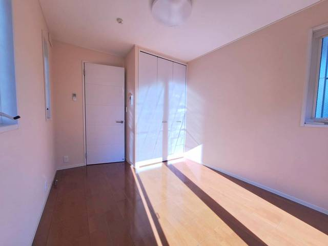 Ｍａｉｓｏｎ Ｓｔａｒｌｉｔ　メゾンスタルリットの居間・リビング|フローリングの洋室５．５帖