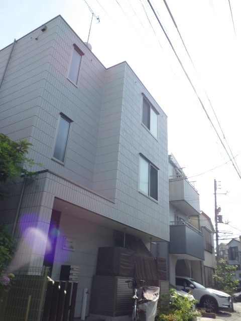 新宿区上落合２丁目の賃貸マンションの外観|★住宅街に立地★