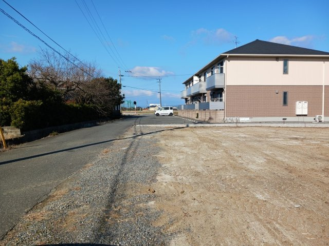 八代市鏡町鏡村土地の前面道路含む現地写真